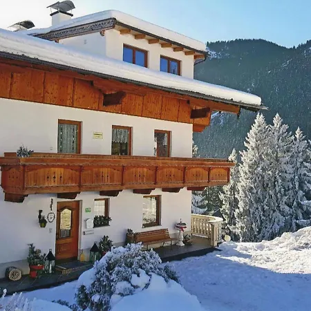 Appartement Lovely With Terrace In Fuegenberg *