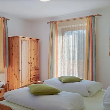 Apartment Lovely With Terrace In Fuegenberg