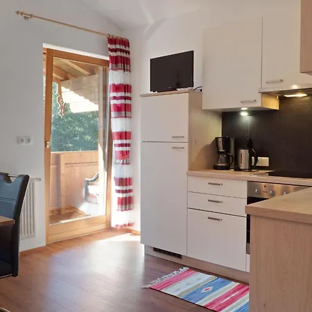 Apartment Lovely With Terrace In Fuegenberg *