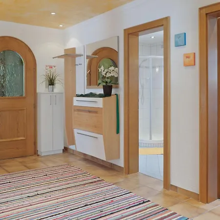 In Zillertal Near Slopes アパート フューゲン