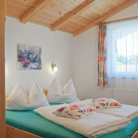 Apartamento In Zillertal Near Slopes Fügen