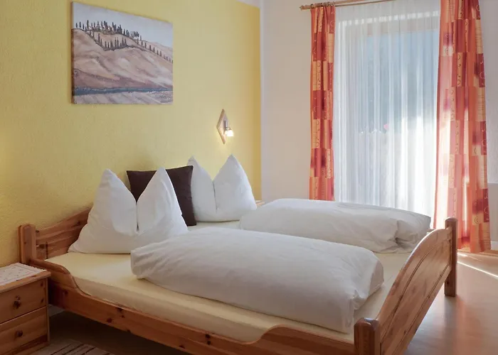 Lejlighed In Zillertal Near Slopes Fügen